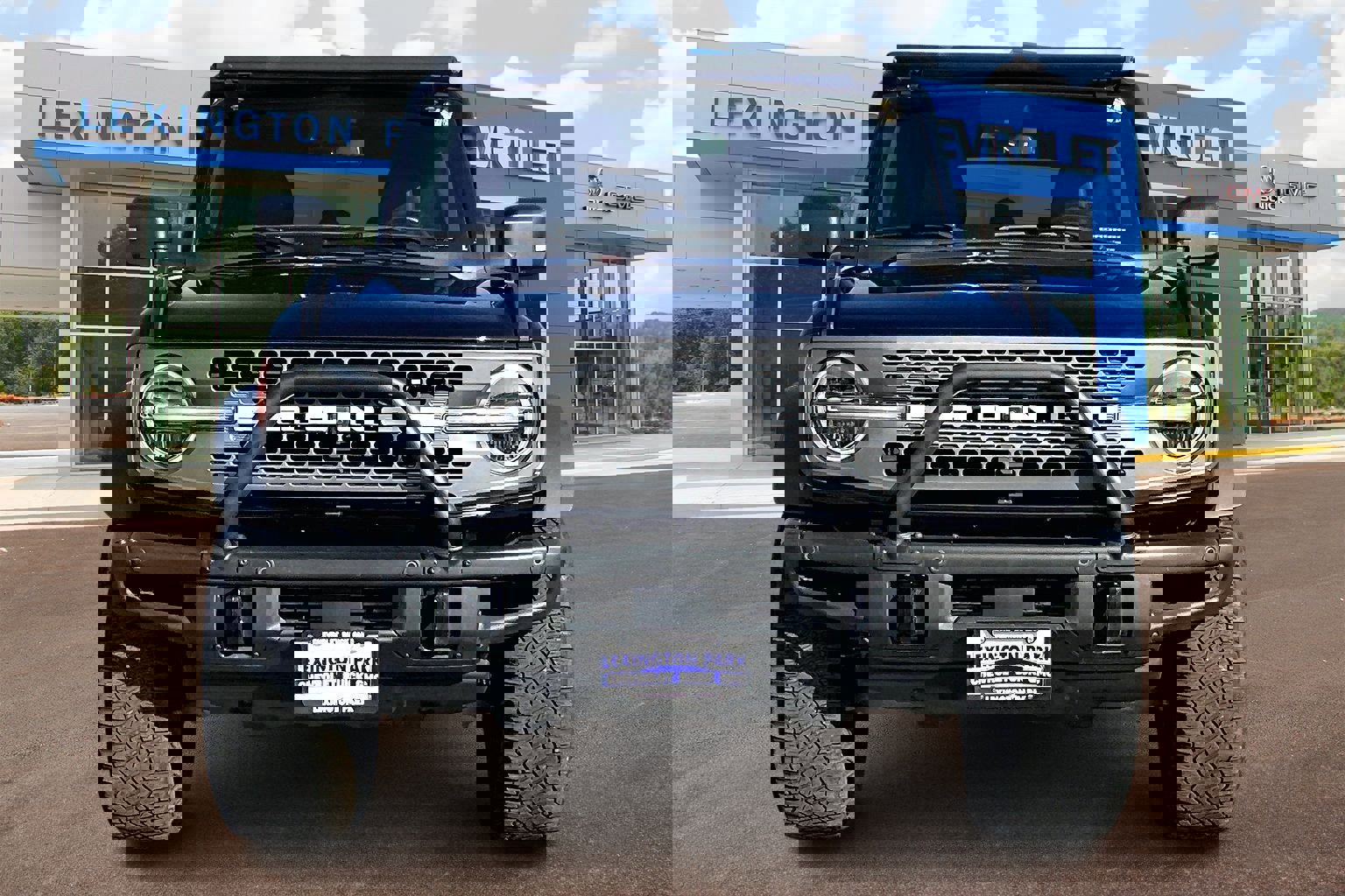 Used 2021 Ford Bronco Badlands image 3