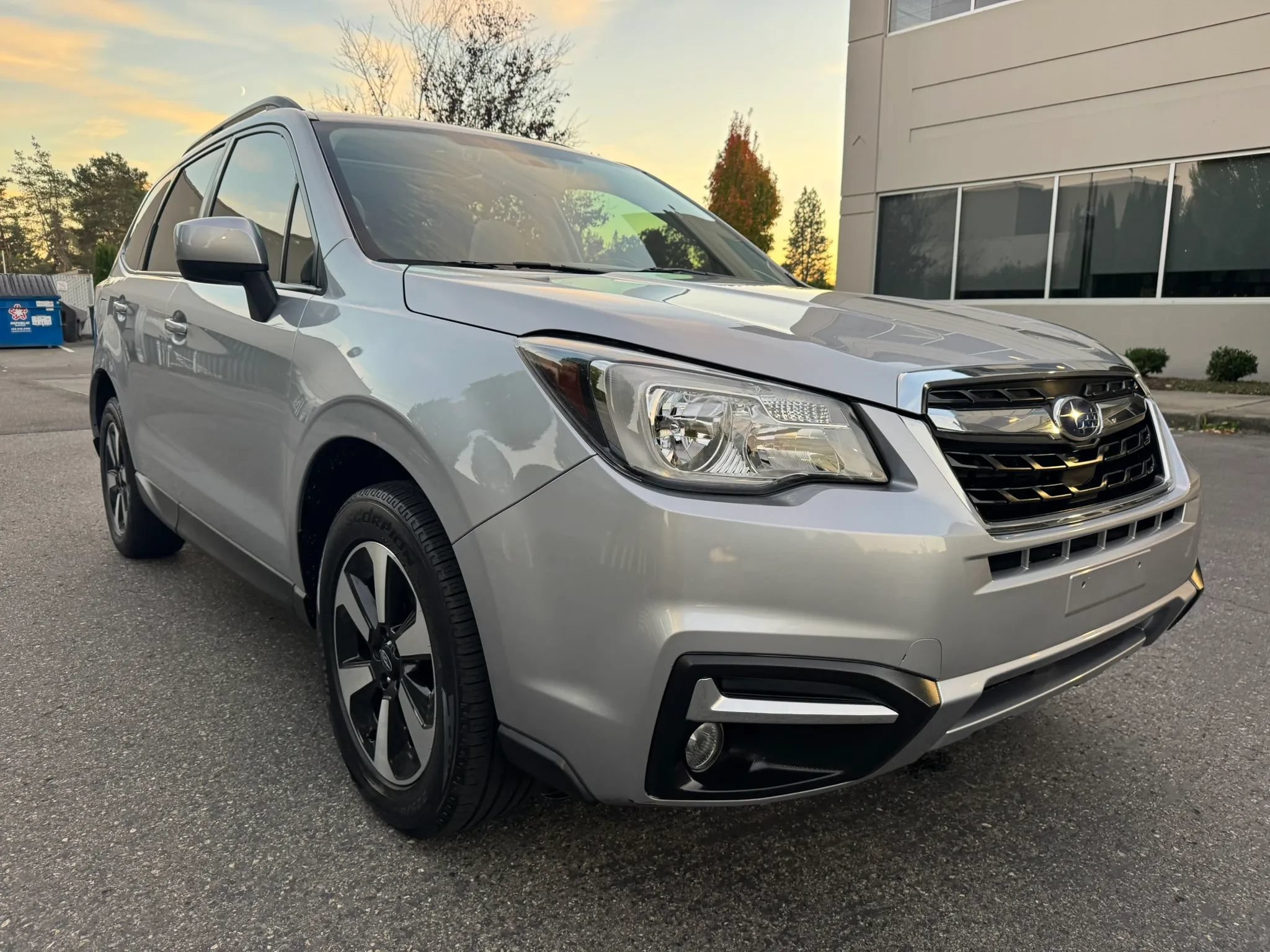 Used 2018 Subaru Forester 2.5i Premium AWD/4WD image 2