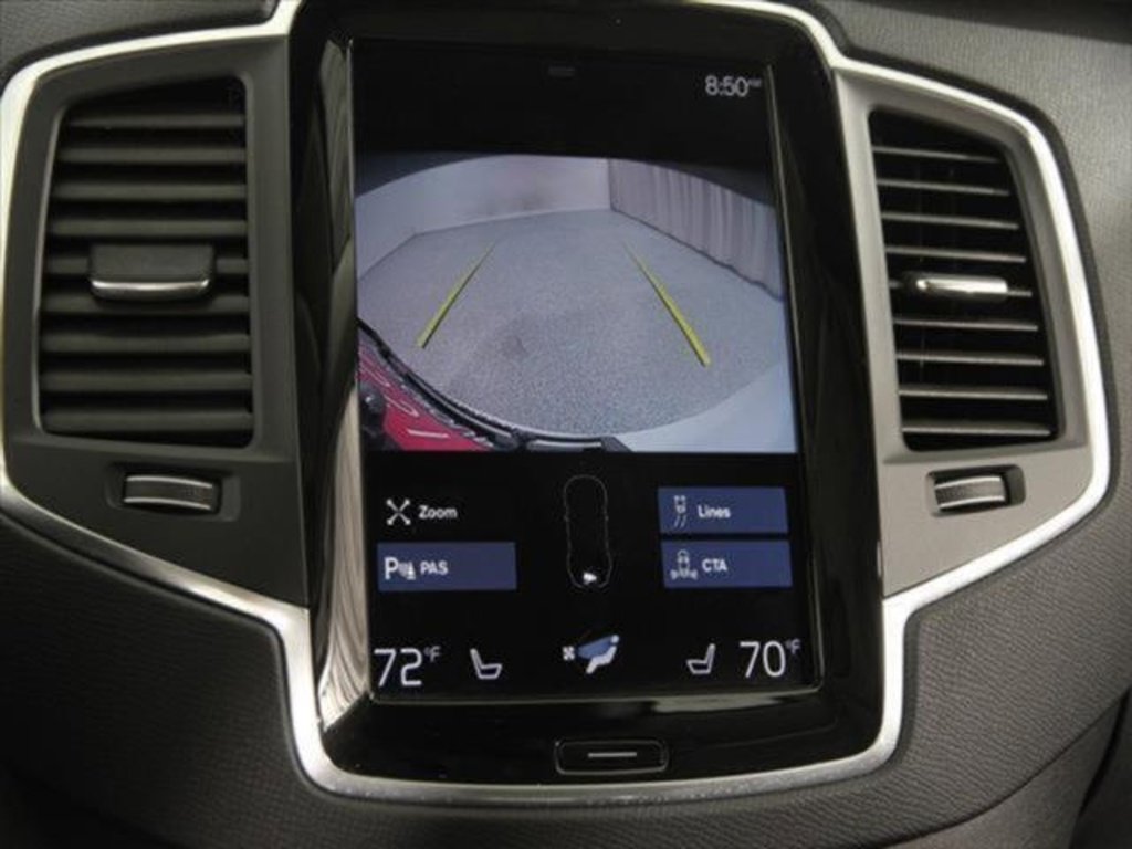 Used 2022 Volvo XC90 T6 Momentum w/ Climate Package image 15