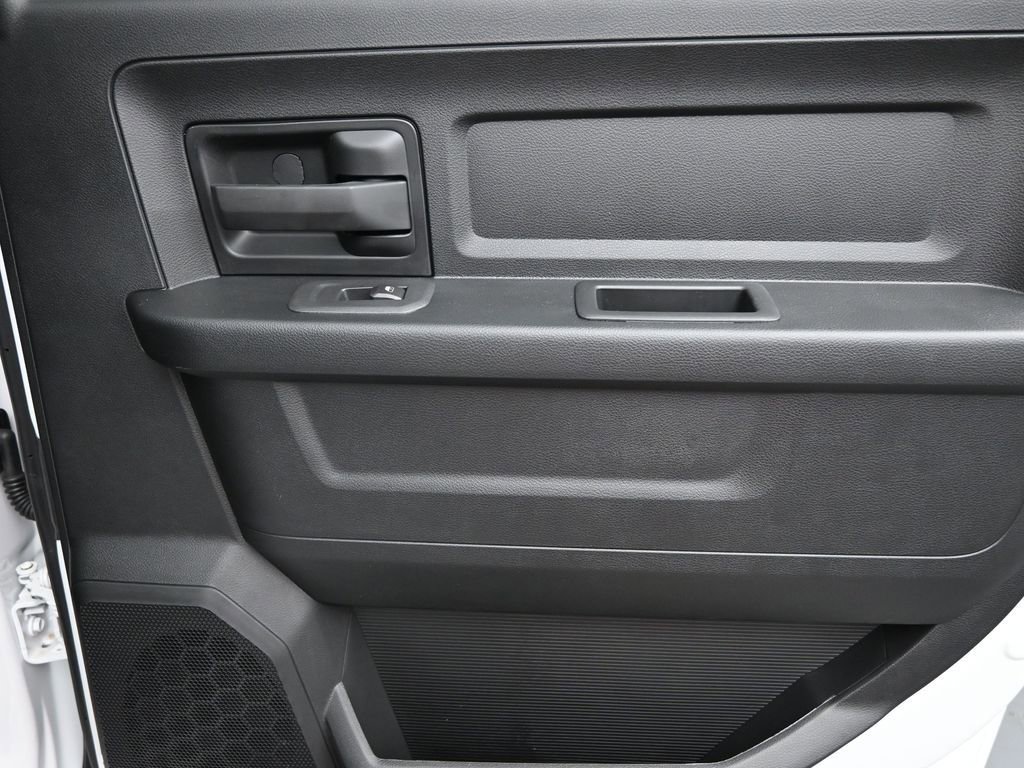 New 2026 RAM 3500 Tradesman AWD/4WD image 17