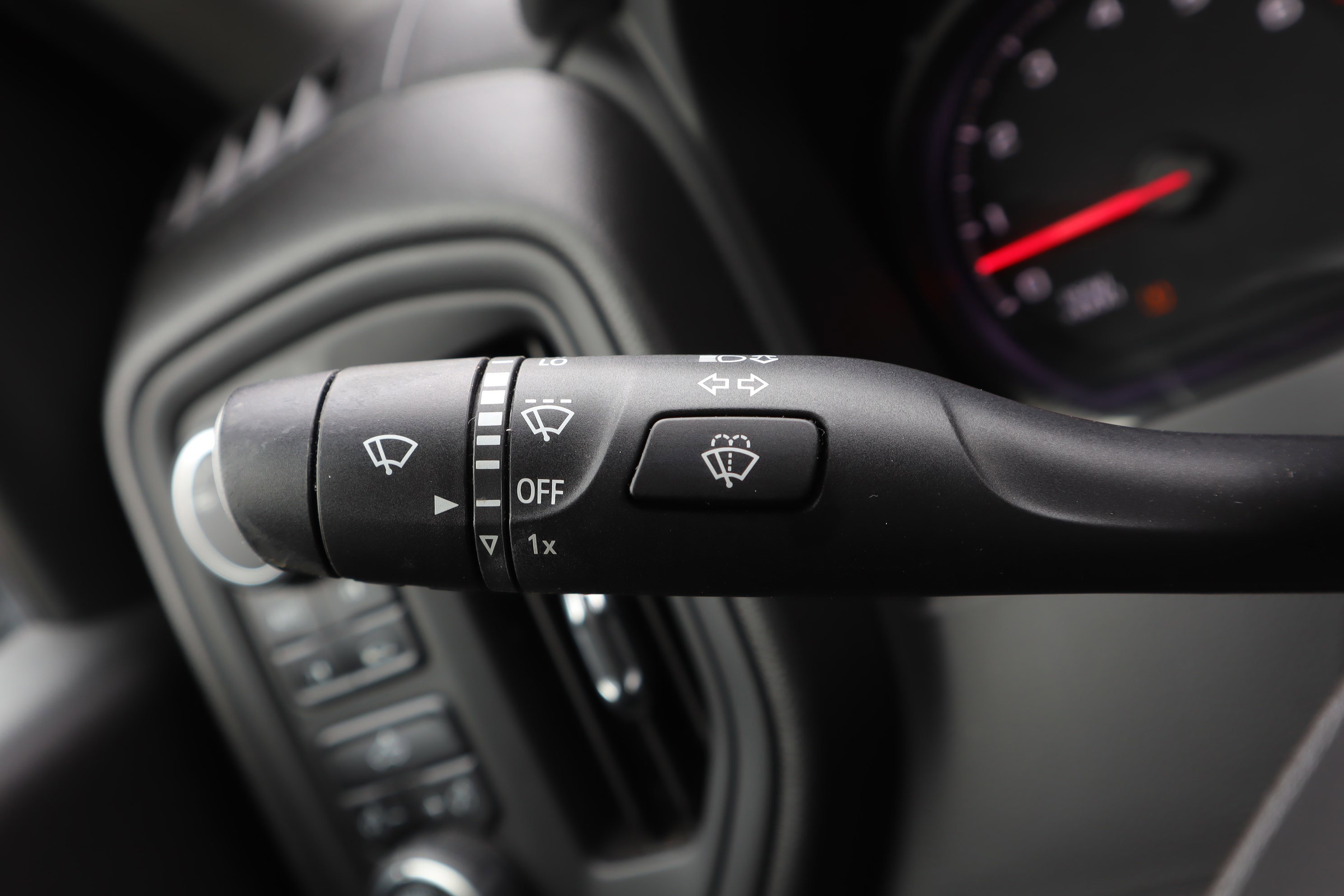 Used 2019 Chevrolet Silverado 1500 Custom w/ Custom Value Package image 17