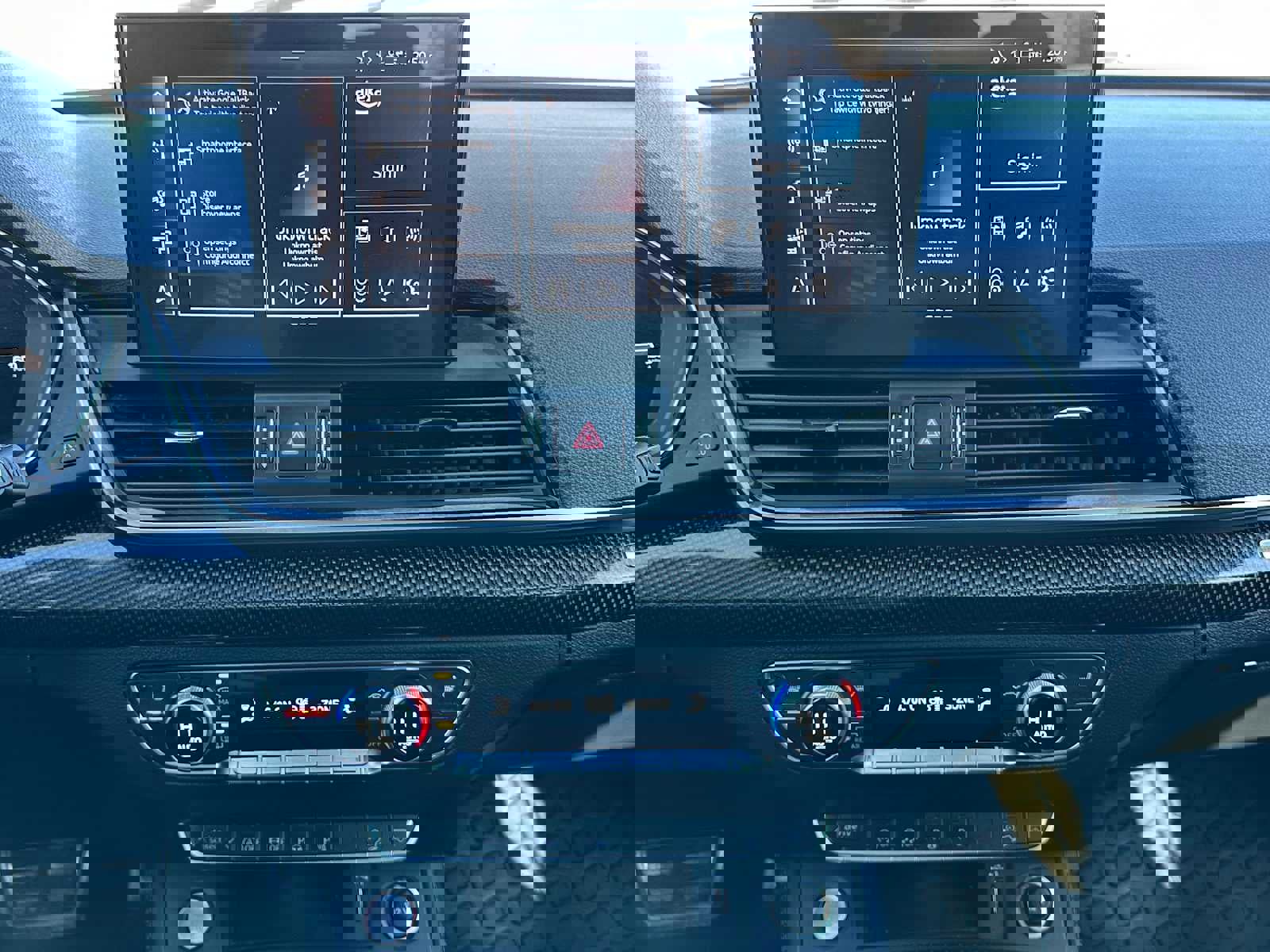 Used 2024 Audi SQ5 Prestige w/ Prestige Package image 26