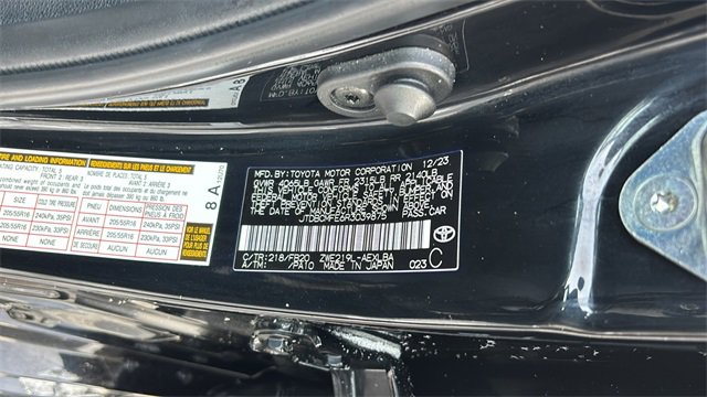 Used 2024 Toyota Corolla LE image 32