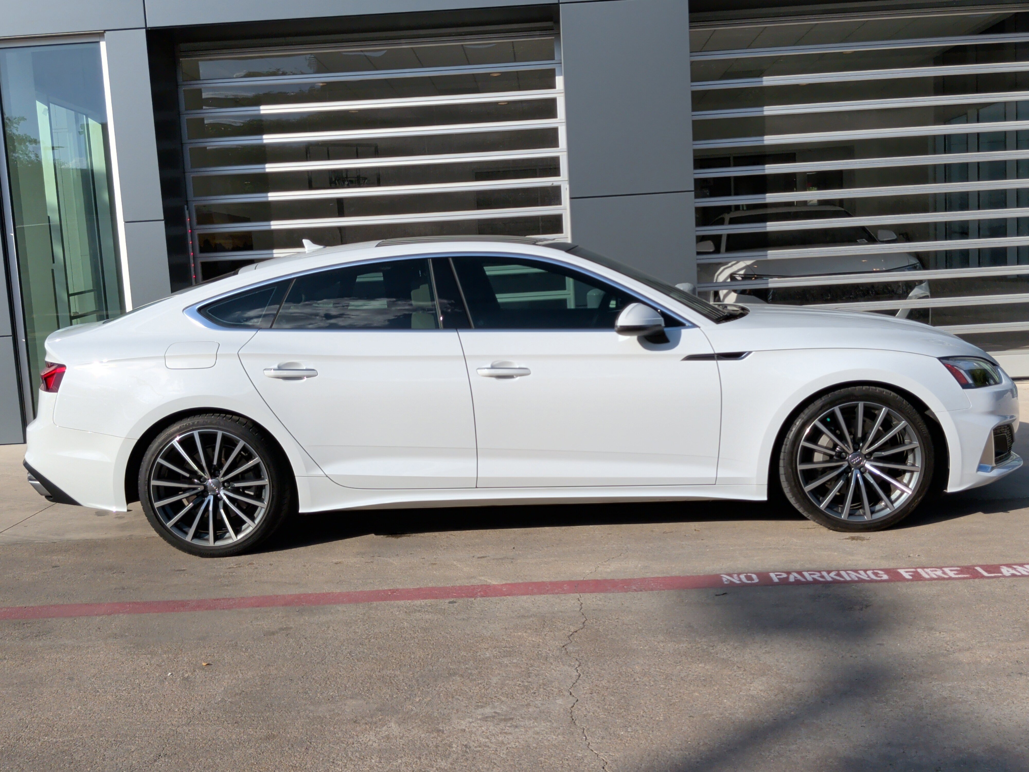 Used 2020 Audi A5 2.0T Premium Plus w/ Premium Plus image 6