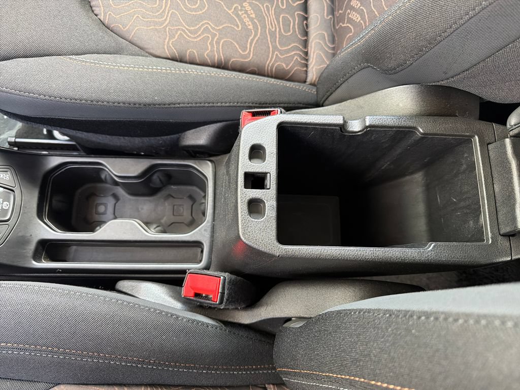 Used 2023 Jeep Renegade Latitude AWD/4WD image 23