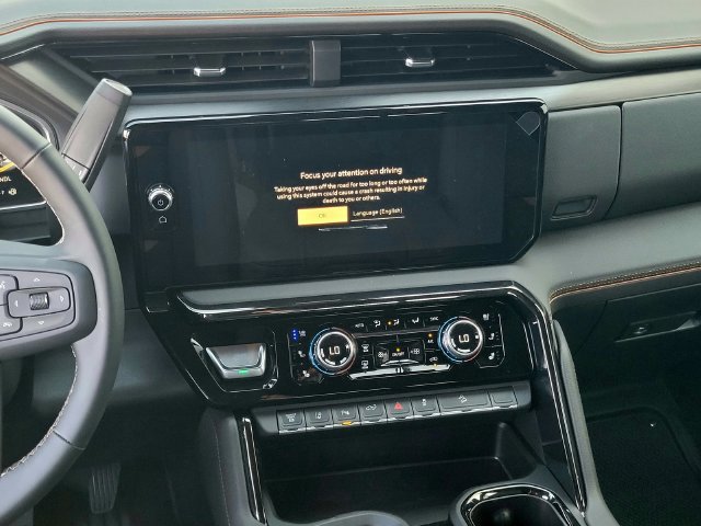 New 2026 GMC Sierra 2500 AT4 w/ Max Trailering Package AWD/4WD image 13