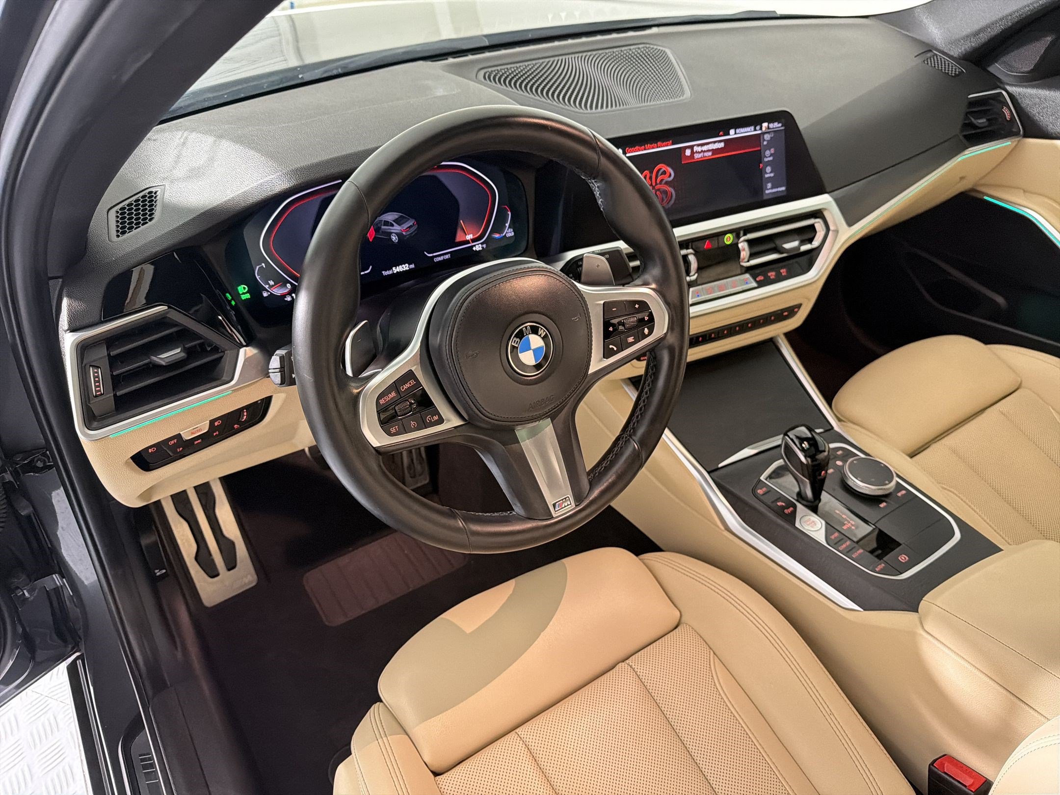 Used 2022 BMW 330i xDrive Sedan w/ M Sport Package AWD/4WD image 3