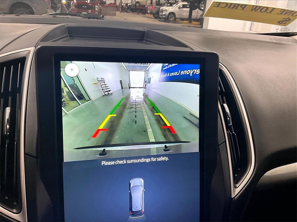 Used 2023 Ford Edge SEL image 19