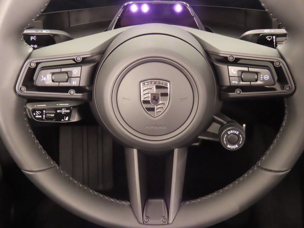 New 2026 Porsche Cayenne Turbo AWD/4WD image 20