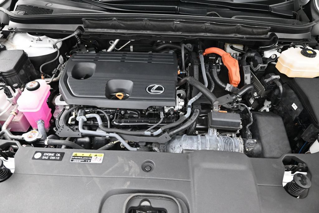 Used 2023 Lexus RX 350 w/ Accessory Package (2T) AWD/4WD image 26
