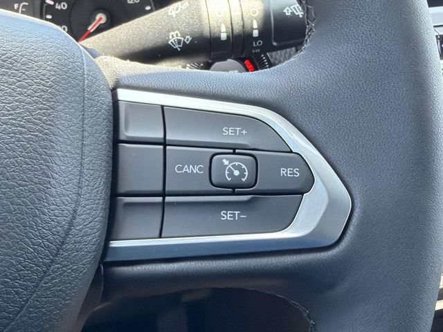 New 2026 Jeep Compass Latitude AWD/4WD image 32