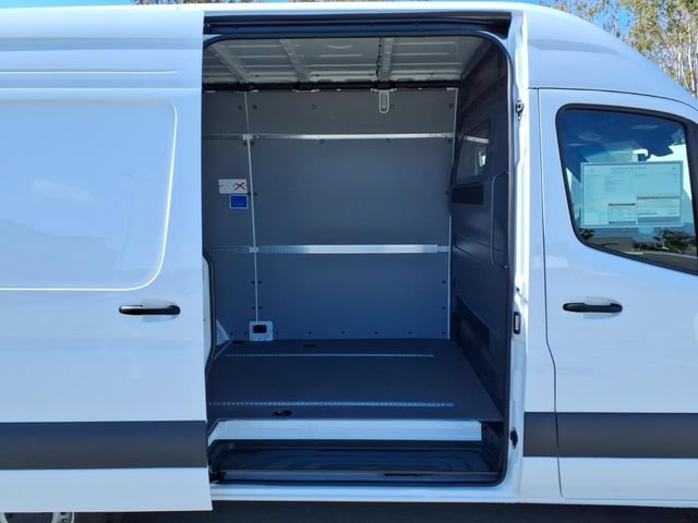New 2026 Mercedes-Benz Sprinter 2500 image 23
