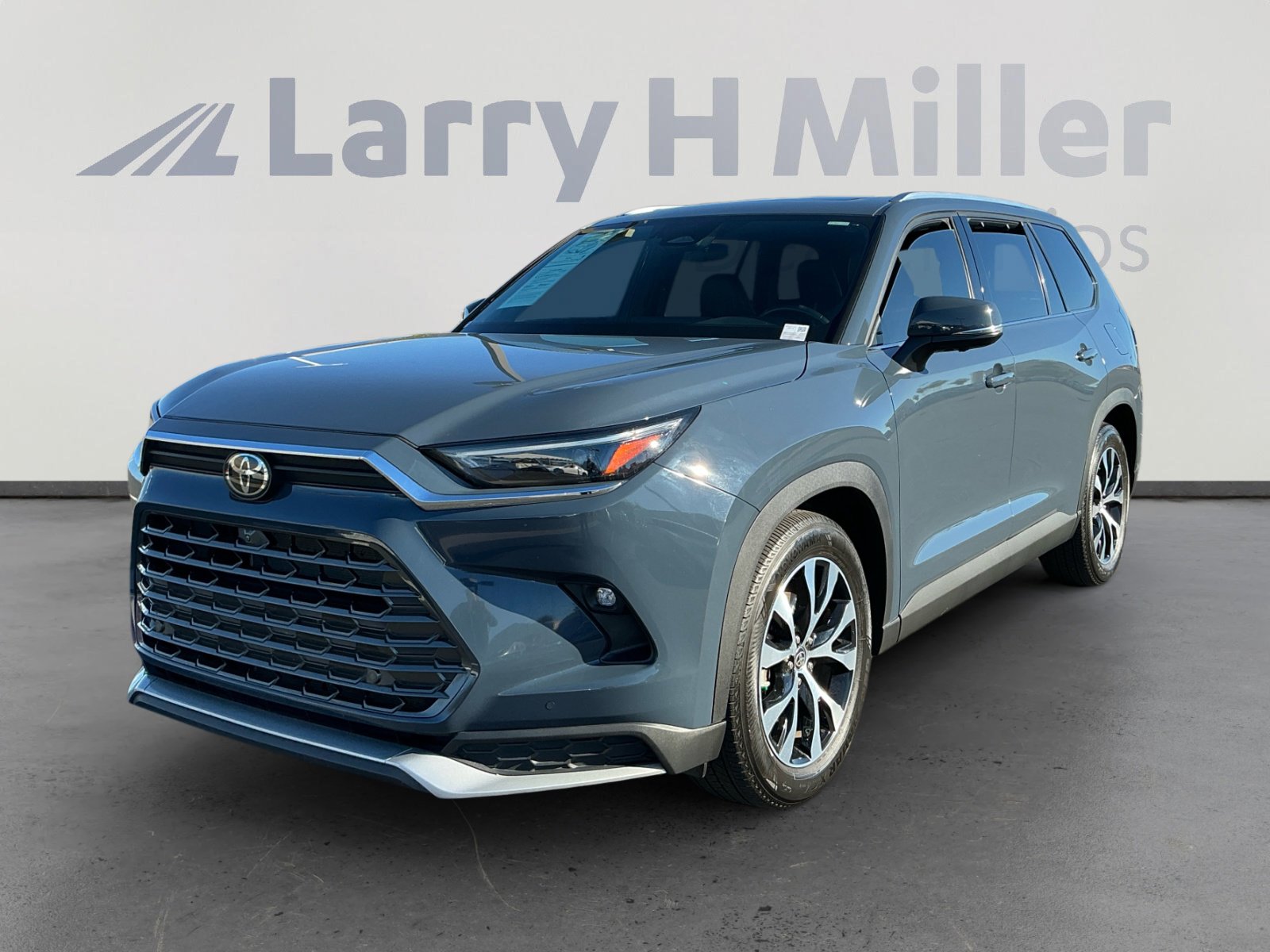 Used 2024 Toyota Grand Highlander AWD Hybrid