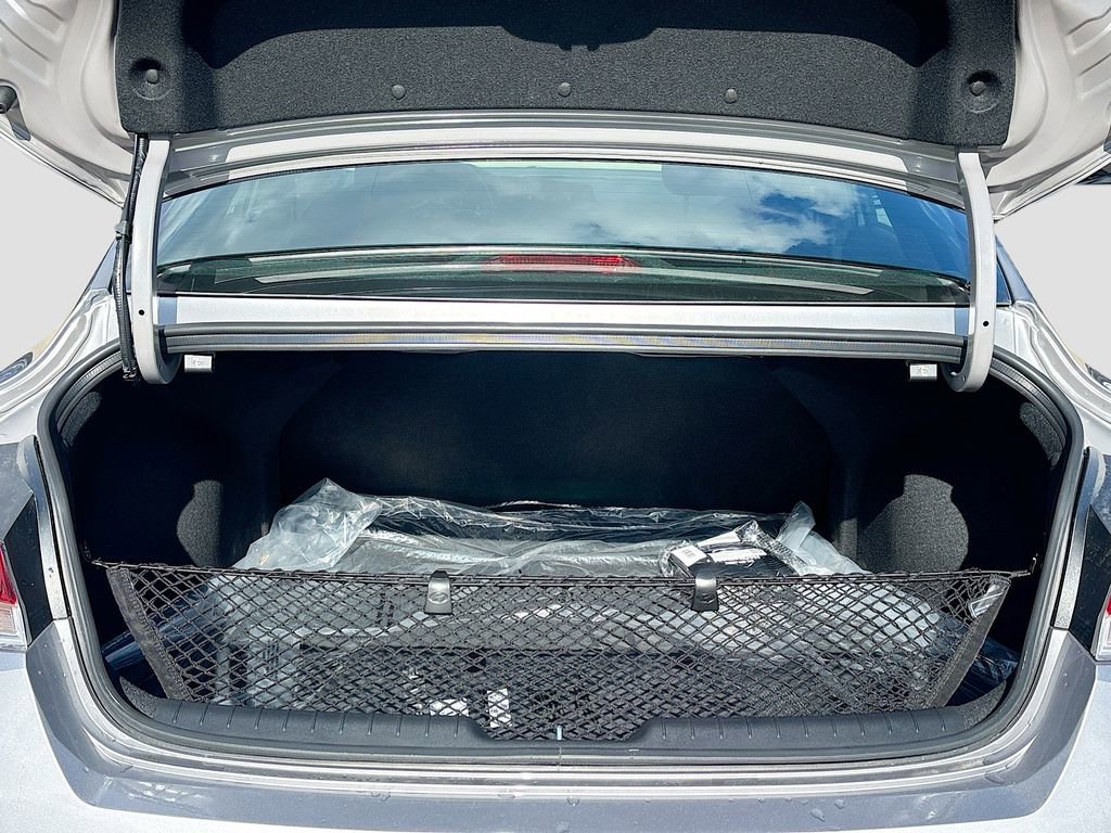 New 2026 Hyundai Elantra Sport image 24