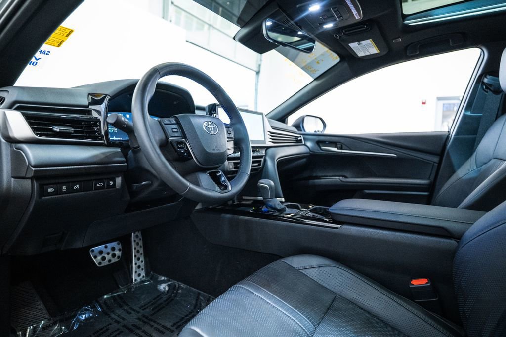 Certified 2025 Toyota Camry XSE image 4