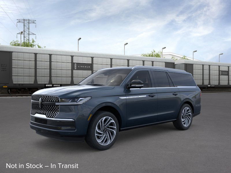 New 2026 Lincoln Navigator L Reserve