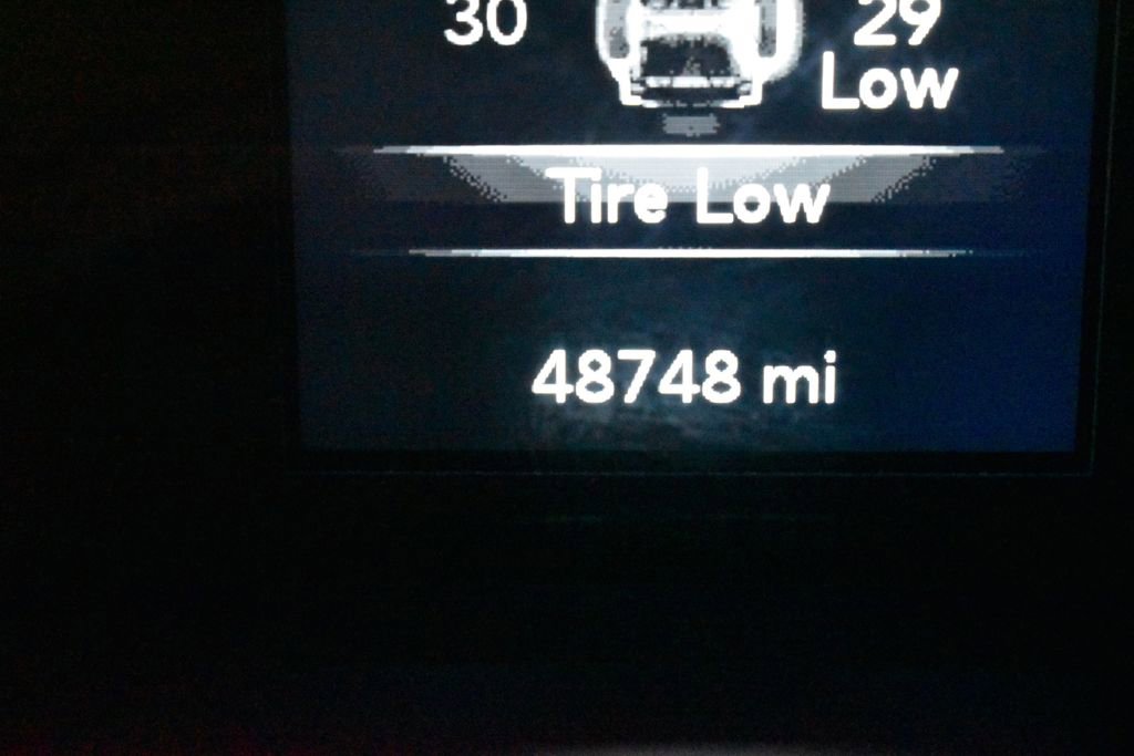 Used 2021 Jeep Wrangler Sport image 22