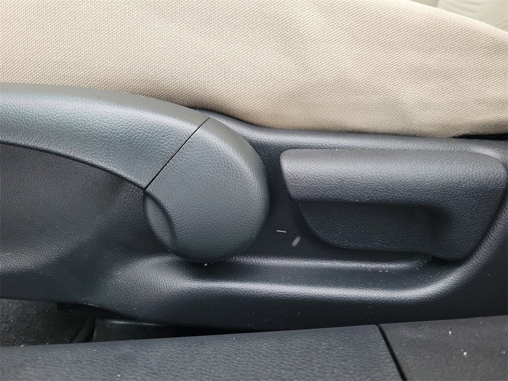 Used 2017 Honda Accord LX image 15