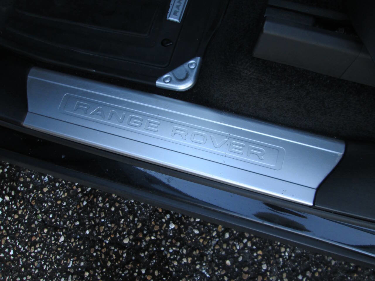 Used 2014 Land Rover Range Rover Supercharged image 34