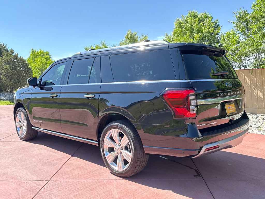 Used 2024 Ford Expedition Max Platinum AWD/4WD image 6