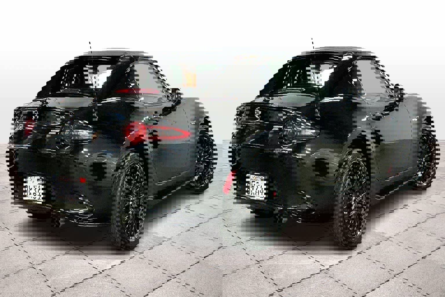 Used 2018 MAZDA MX-5 Miata RF Club w/ Brembo/BBS Package image 16