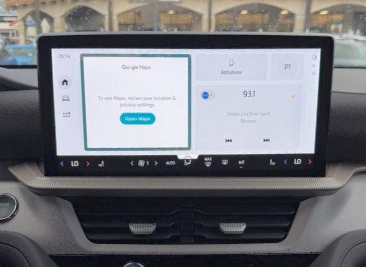 New 2026 Ford Explorer Active RWD image 20