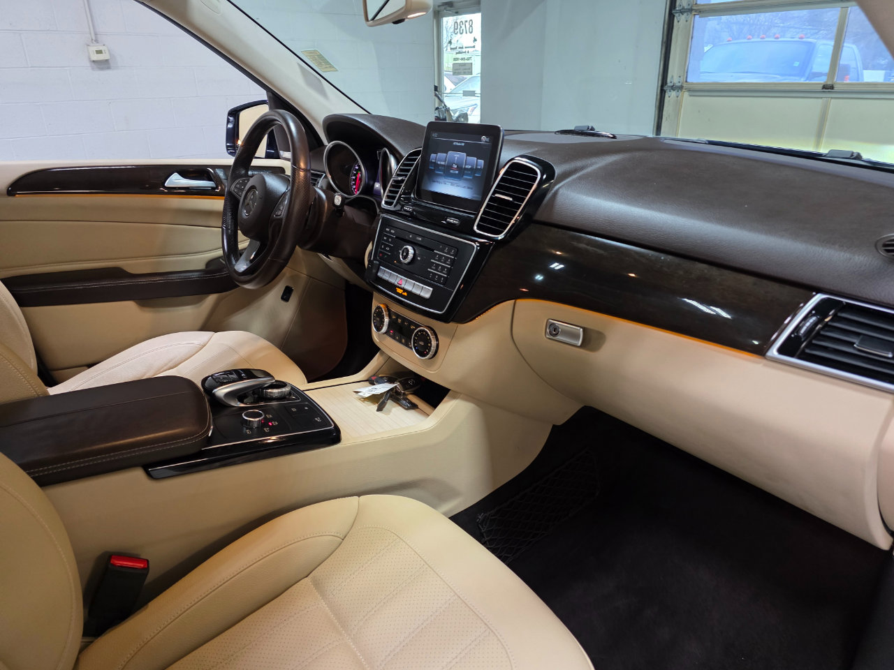 Used 2017 Mercedes-Benz GLE 350 GLE 350 4MATIC SUV image 25