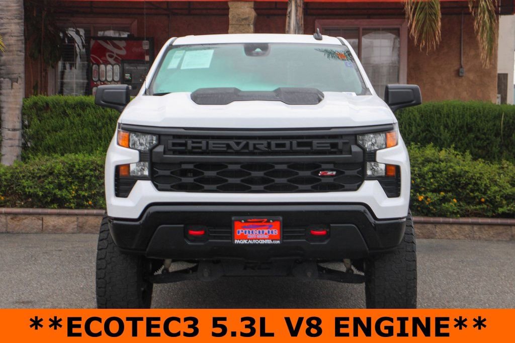 Used 2024 Chevrolet Silverado 1500 Custom Trail Boss AWD/4WD image 3