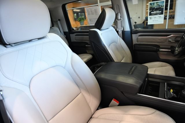 Used 2023 RAM 1500 Limited AWD/4WD image 12
