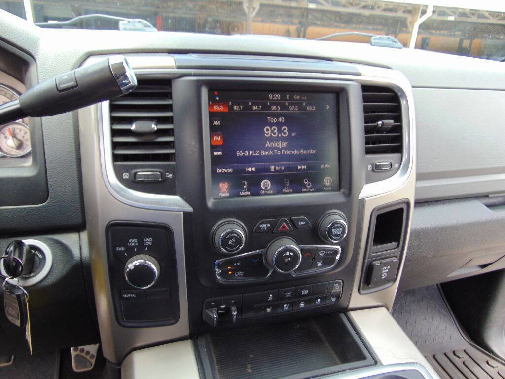 Used 2014 RAM 2500 SLT w/ HD Snow Plow Prep Group AWD/4WD image 30