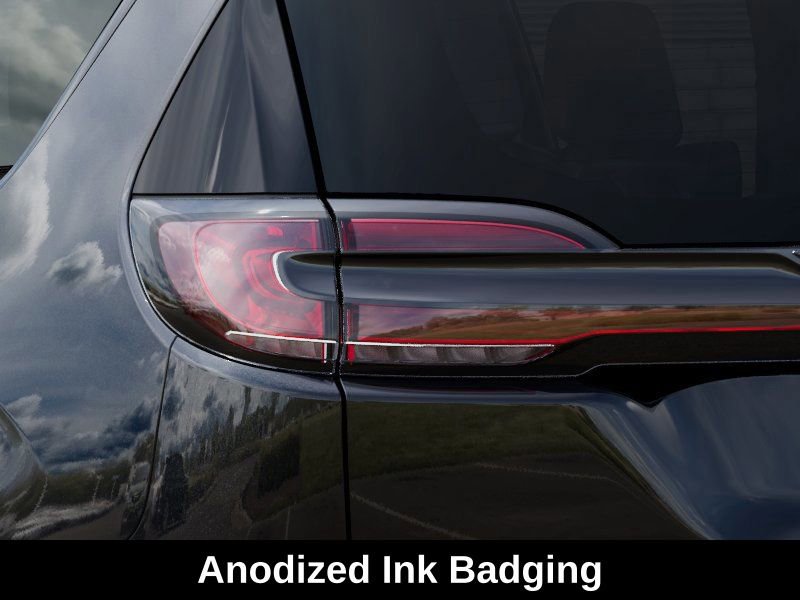 New 2026 Chrysler Pacifica Limited w/ S Appearance Package image 10