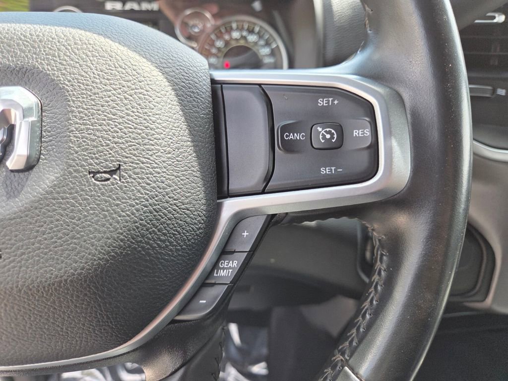 Used 2024 RAM 3500 Big Horn AWD/4WD image 27