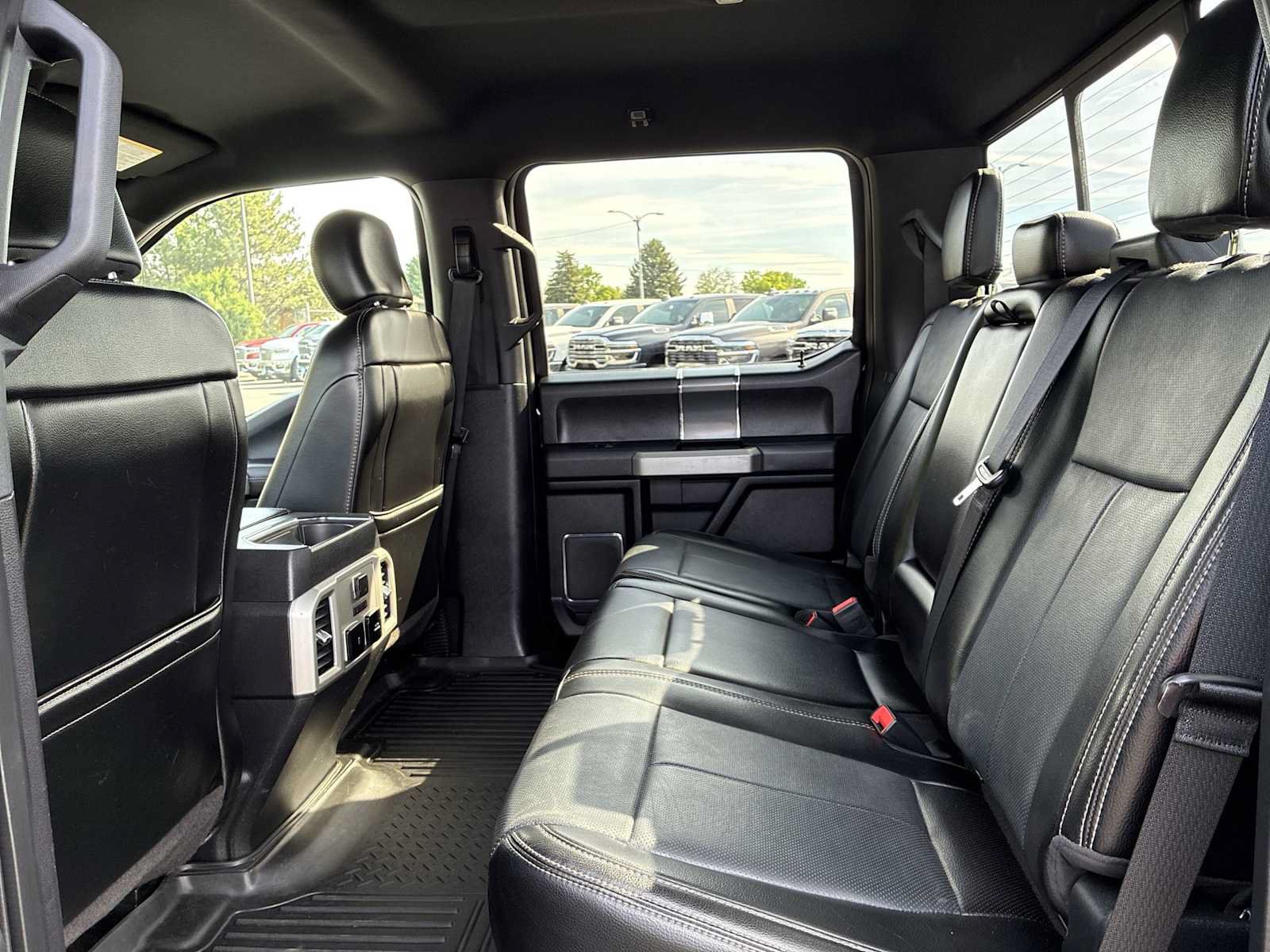 Used 2018 Ford F150 Lariat w/ Equipment Group 502A Luxury AWD/4WD image 23