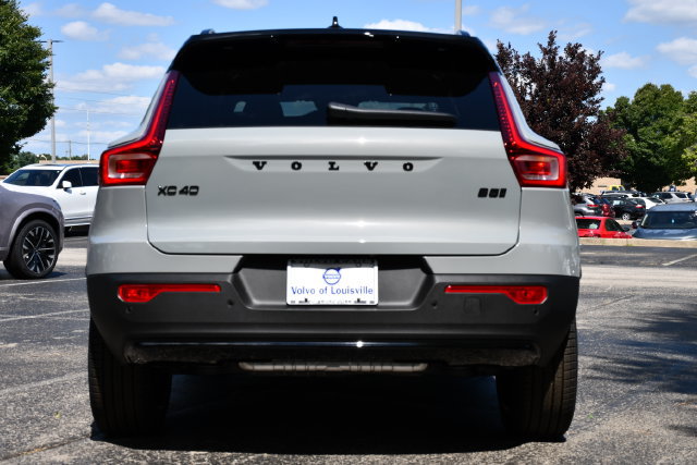 New 2026 Volvo XC40 B5 Ultra w/ Protection Package Premier AWD/4WD image 6