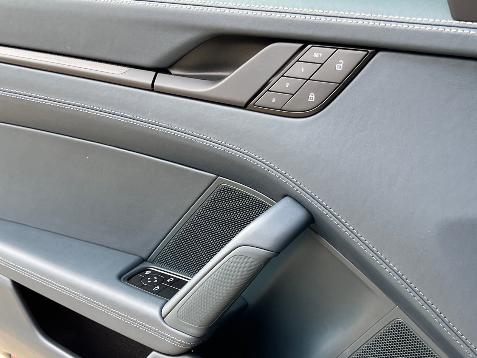 Certified 2024 Porsche 911 Carrera GTS image 28