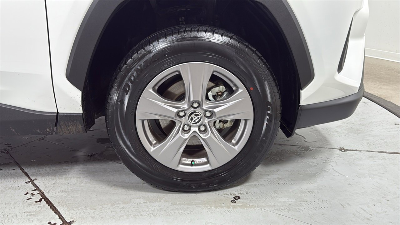 Certified 2025 Toyota RAV4 LE image 21