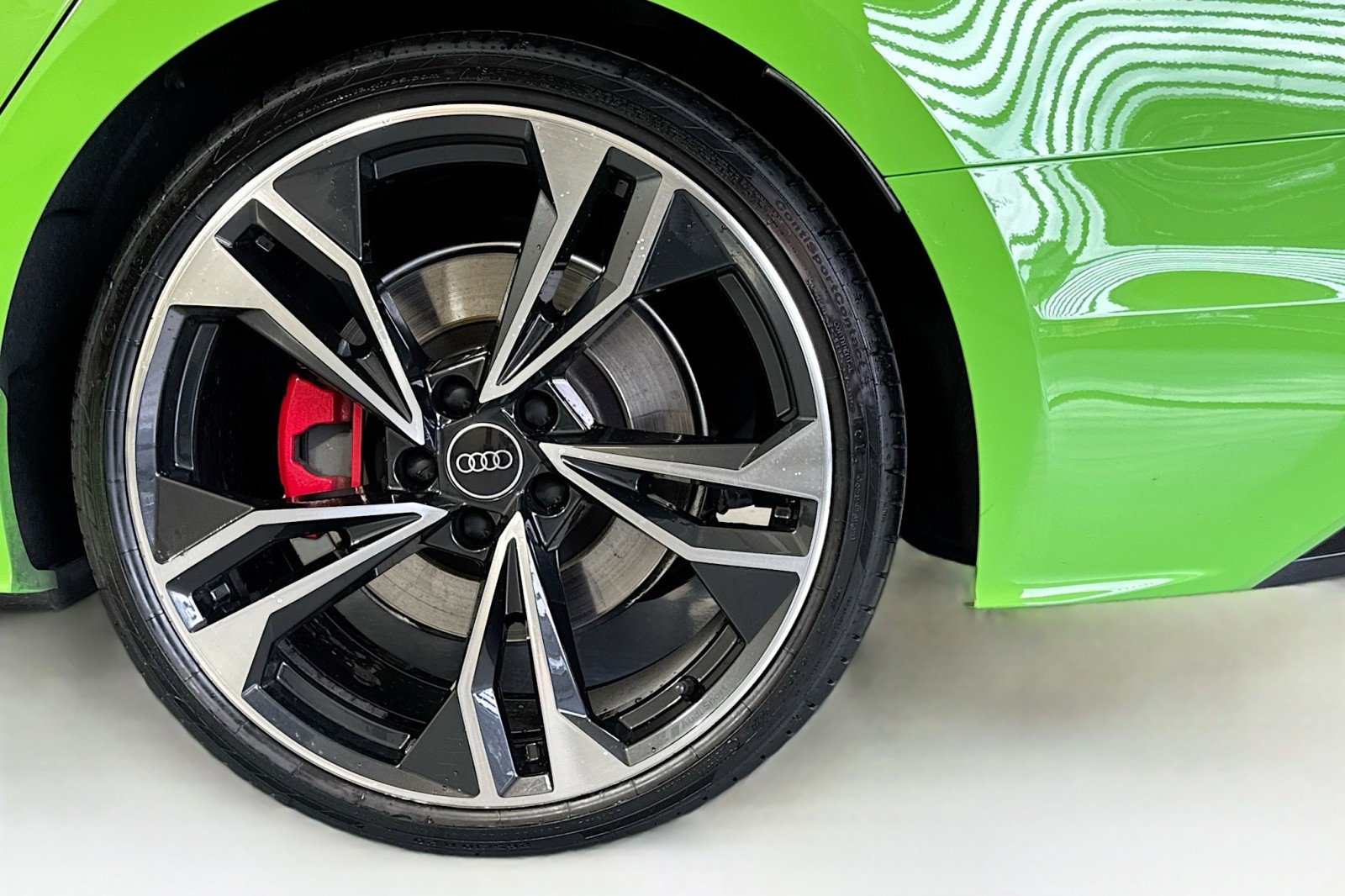 Used 2024 Audi S5 Premium Plus w/ Premium Plus Package AWD/4WD image 29