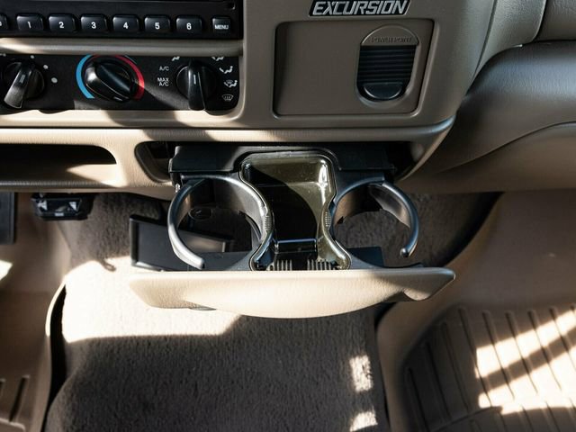Used 2001 Ford Excursion Limited image 41