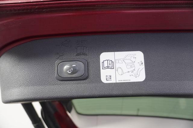 Used 2017 Ford Escape Titanium image 38