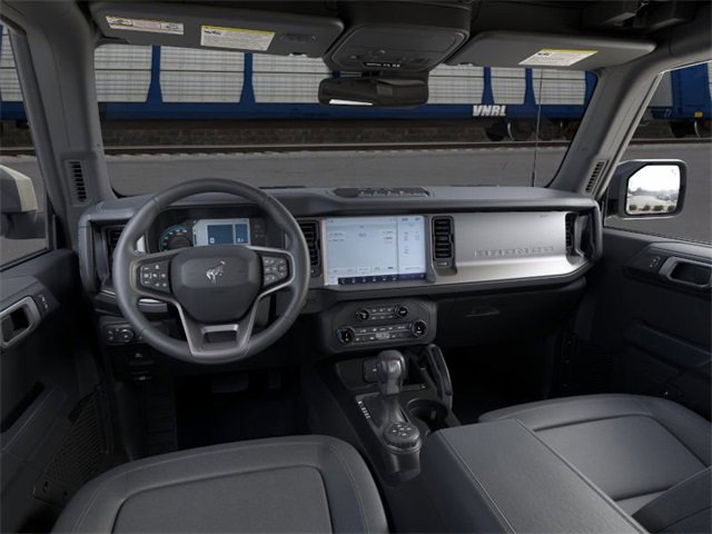 New 2025 Ford Bronco Outer Banks w/ Sasquatch Package image 9
