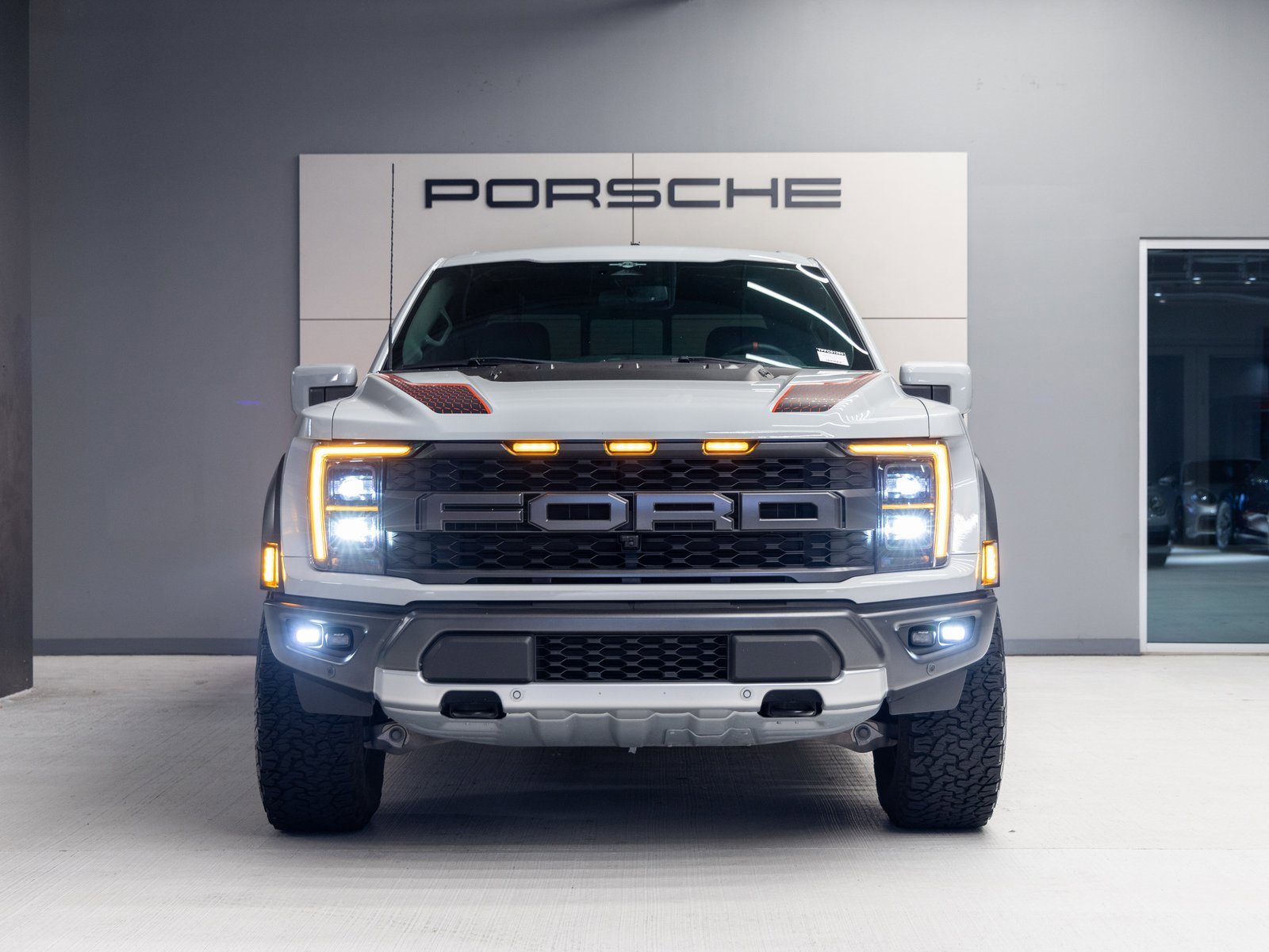 Used 2023 Ford F150 Raptor image 10