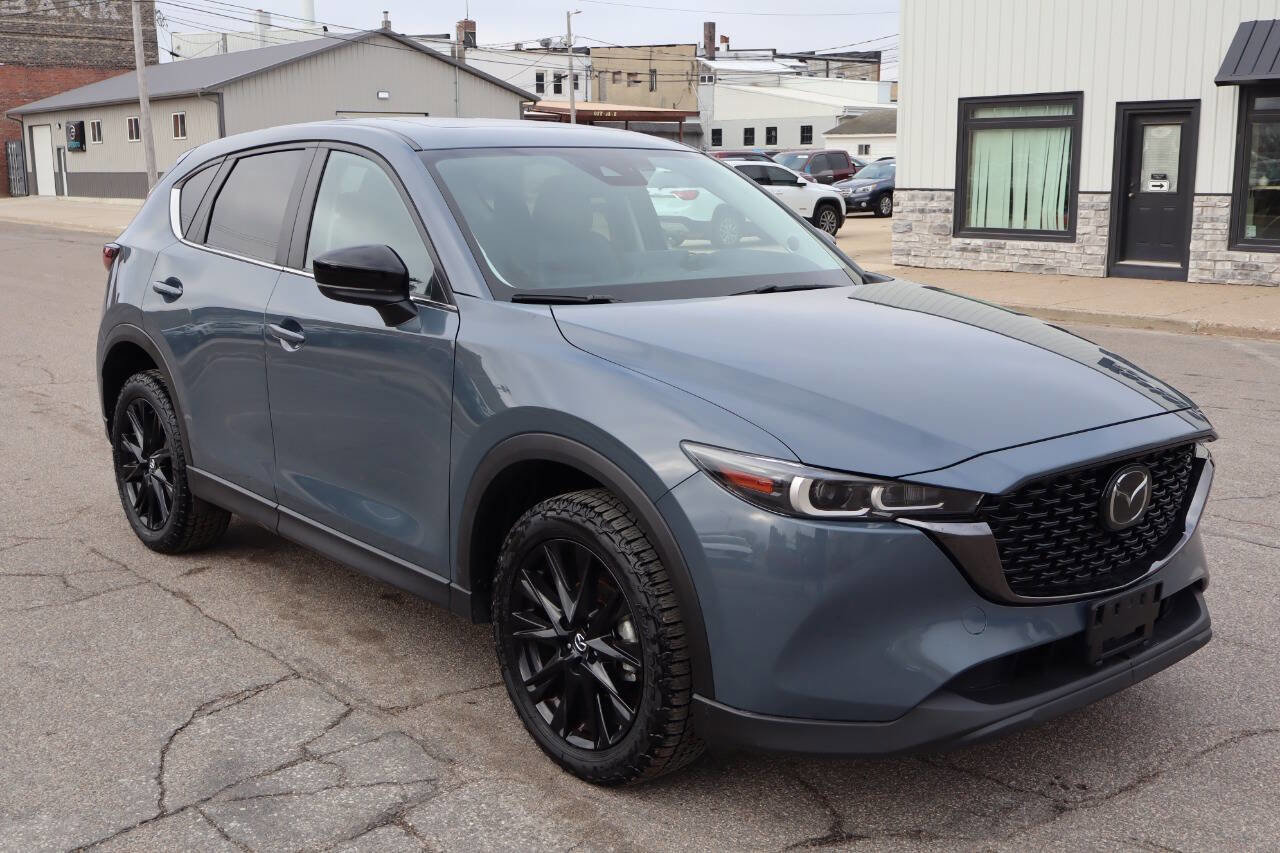 Used 2023 MAZDA CX-5 Carbon Edition image 3