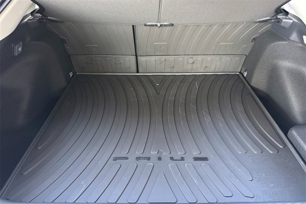 New 2026 Toyota Prius Plug-In Hybrid image 15