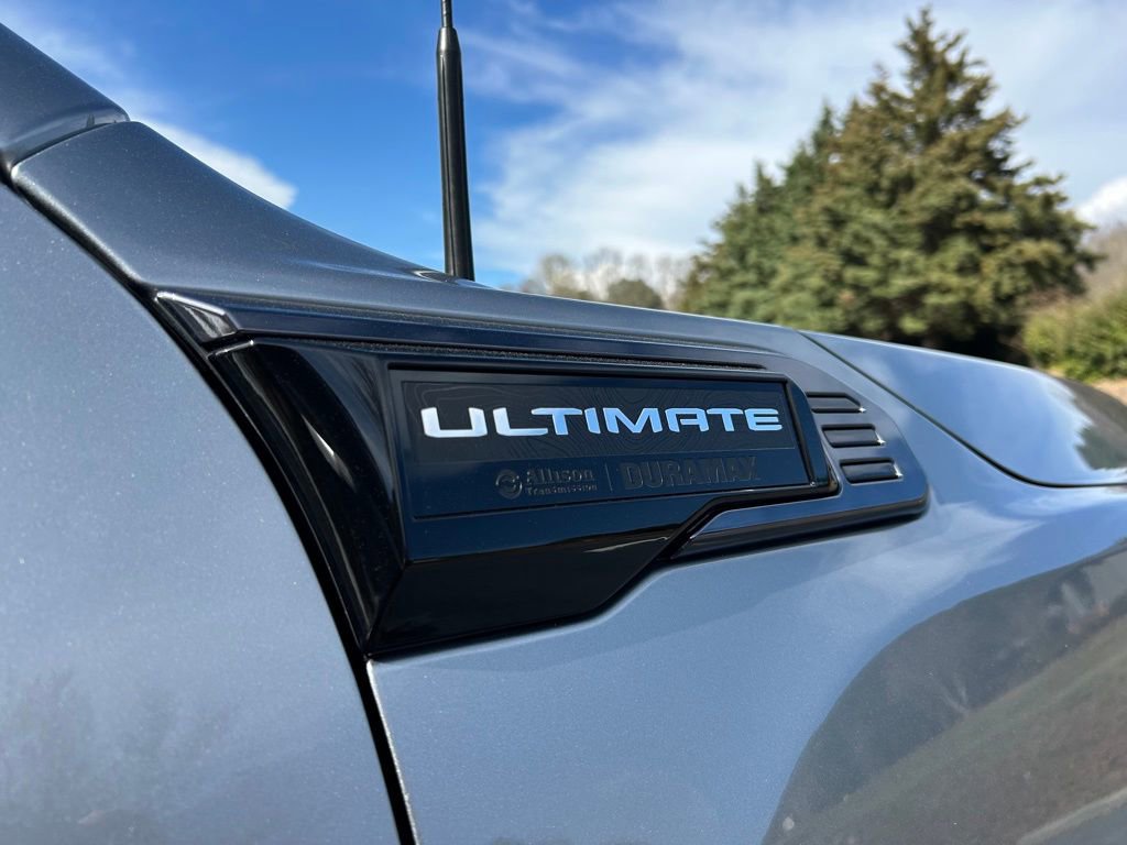 Certified 2025 GMC Sierra 2500 Denali Ultimate AWD/4WD image 31