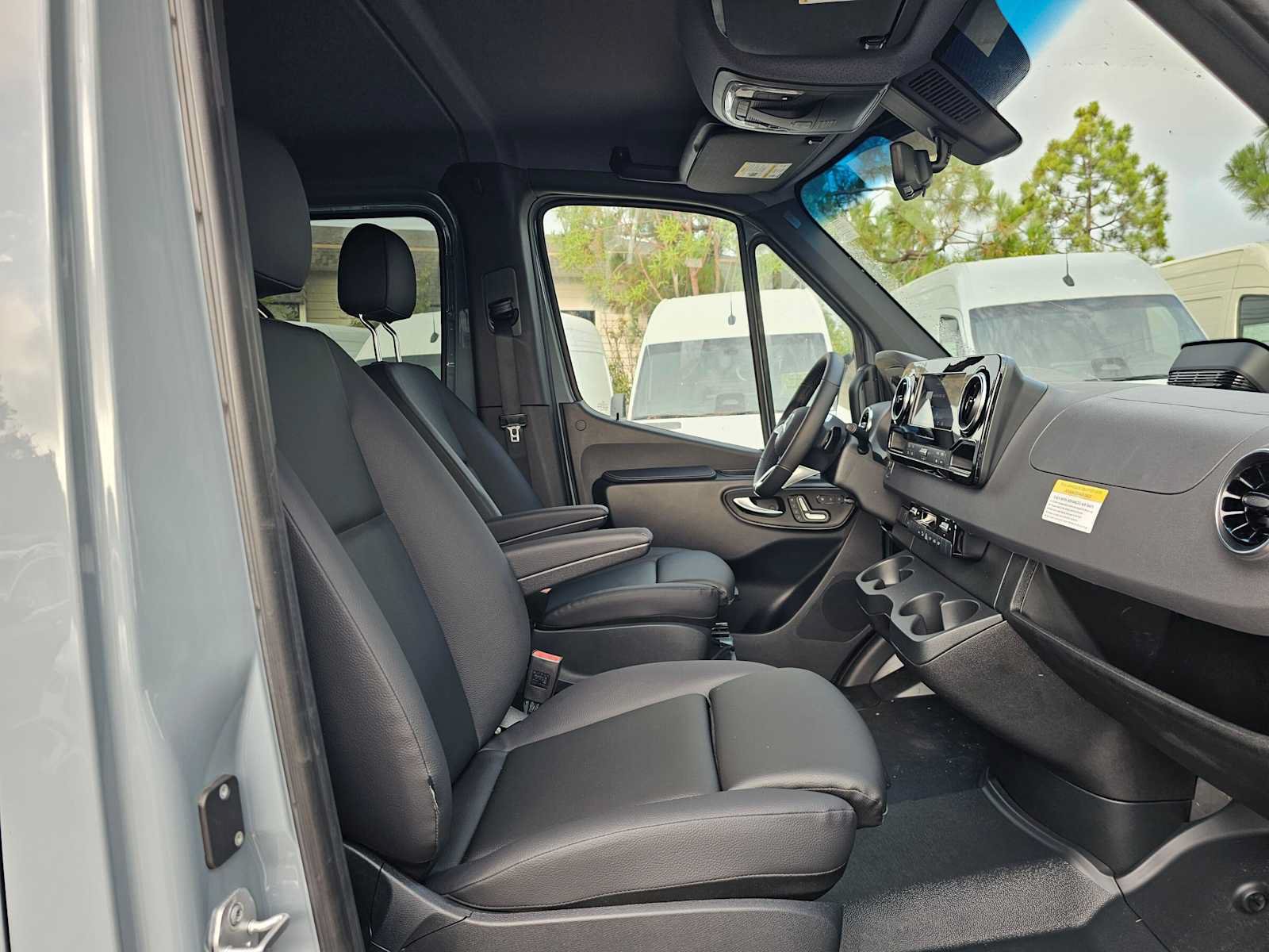 New 2026 Mercedes-Benz Sprinter 2500 image 18