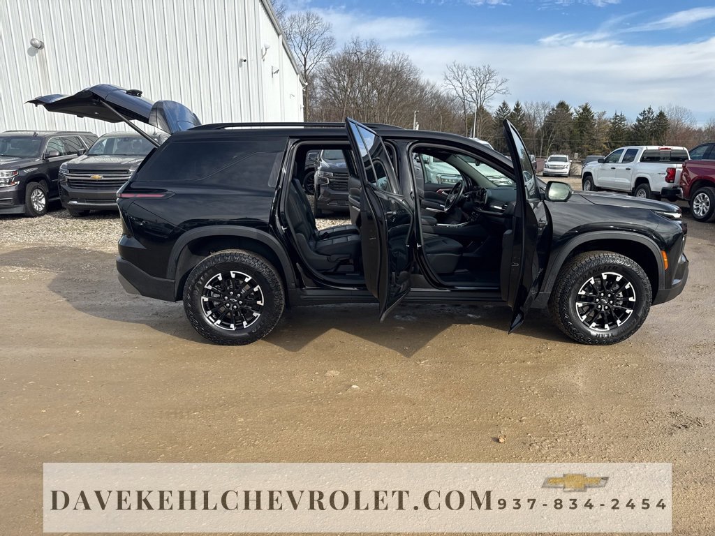 Used 2025 Chevrolet Traverse Z71 w/ Driver Confidence Package image 51