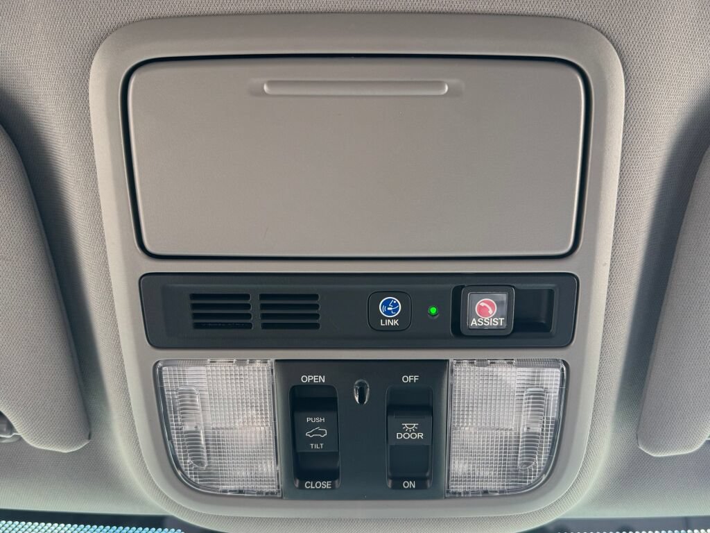 Used 2021 Honda Odyssey Elite image 33