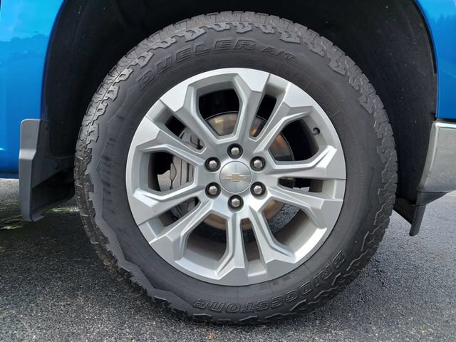 Certified 2023 Chevrolet Silverado 1500 LTZ w/ LTZ Premium Package AWD/4WD image 36
