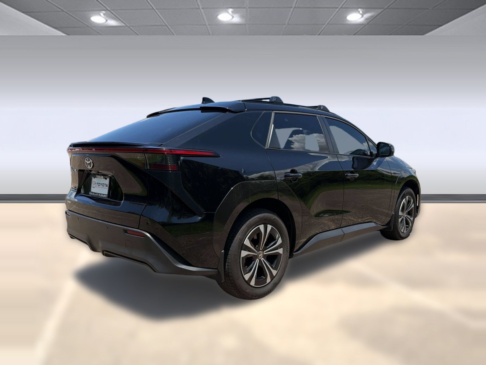 Used 2024 Toyota bZ4X FWD w/ Weather Package image 9