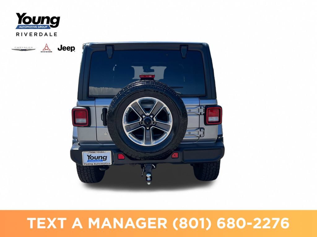 Used 2019 Jeep Wrangler Unlimited Sahara AWD/4WD image 4